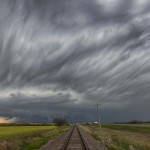 Looking north from 2.1 miles north northwest of Roosevelt, OK (7:01 pm CDT)