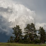 Looking east from 7.9 miles east southeast of Carlile, WY (8:04 pm CDT)