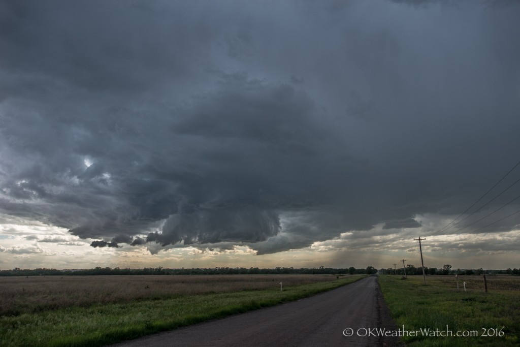 Looking west southwest from 6.6 miles west northwest of Wakita, OK (4:36 pm CDT)